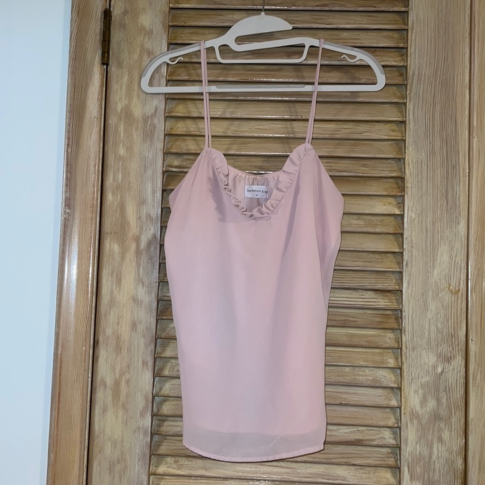 Tank top- Boutique light pink - size small